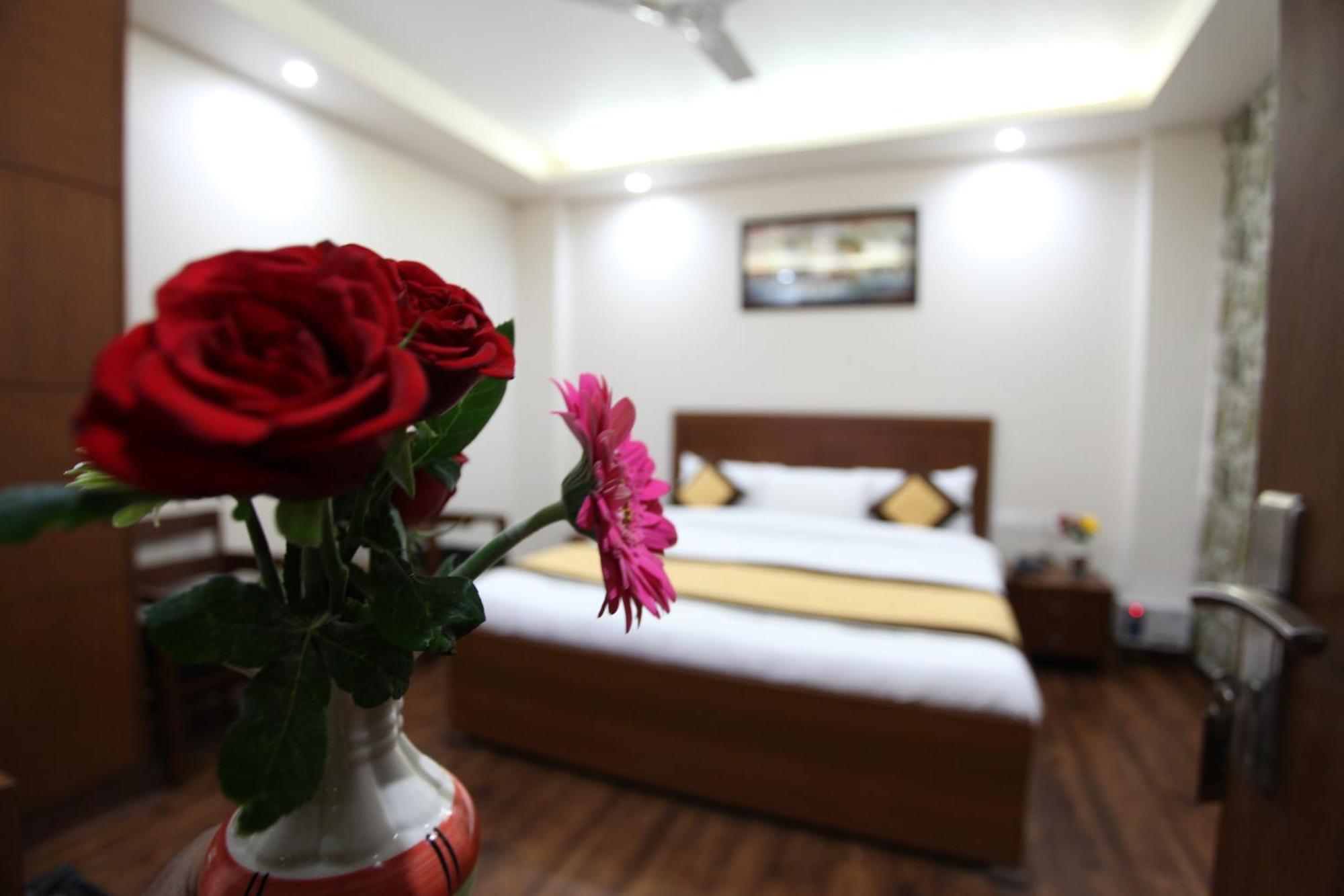 Hotel Hc Grand New Delhi Exterior photo